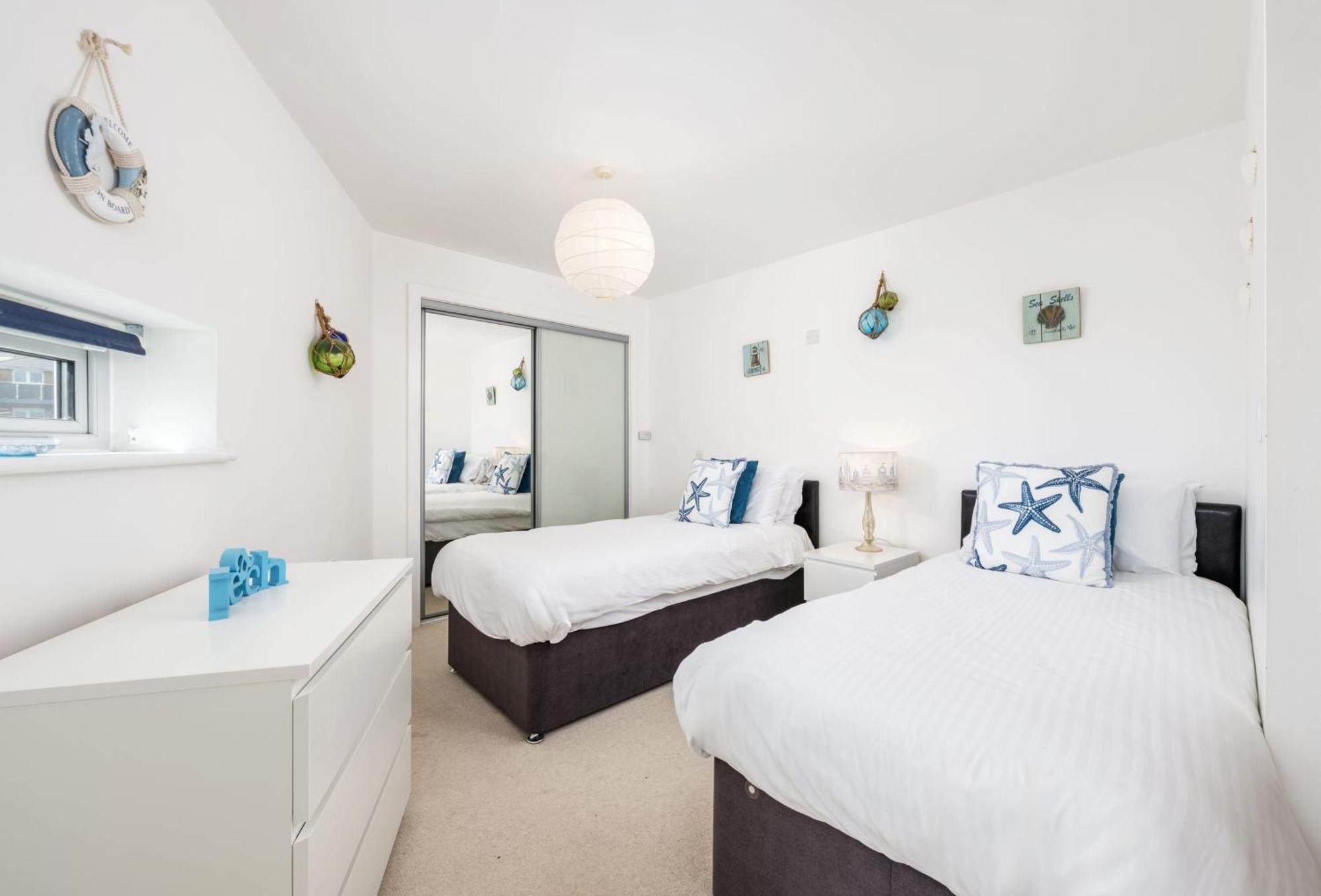 Вилла Number 2 In Lusty Glaze, Newquay Ньюки Экстерьер фото